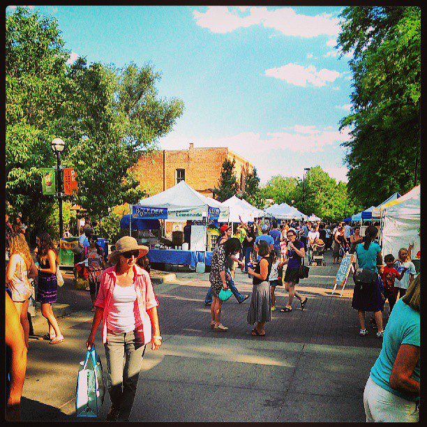 Did you know farmer's markets are the fastest growing part of the food world? #sustainability